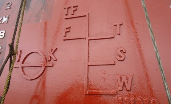 Plimsol marking